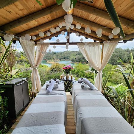 Levit Glamping - Hotel Guatape Penol (Adults Only) ภายนอก รูปภาพ