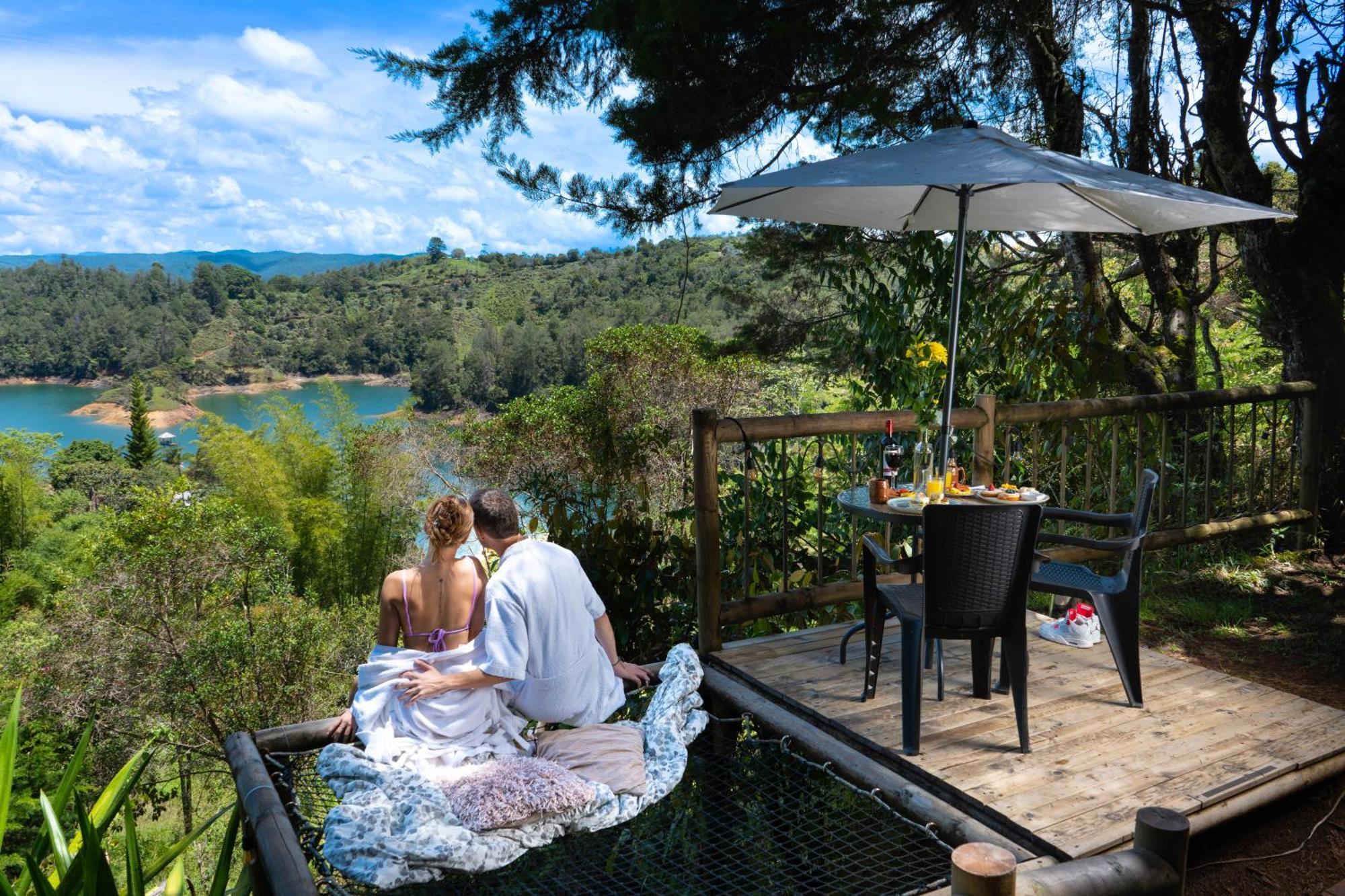 Levit Glamping - Hotel Guatape Penol (Adults Only) ภายนอก รูปภาพ