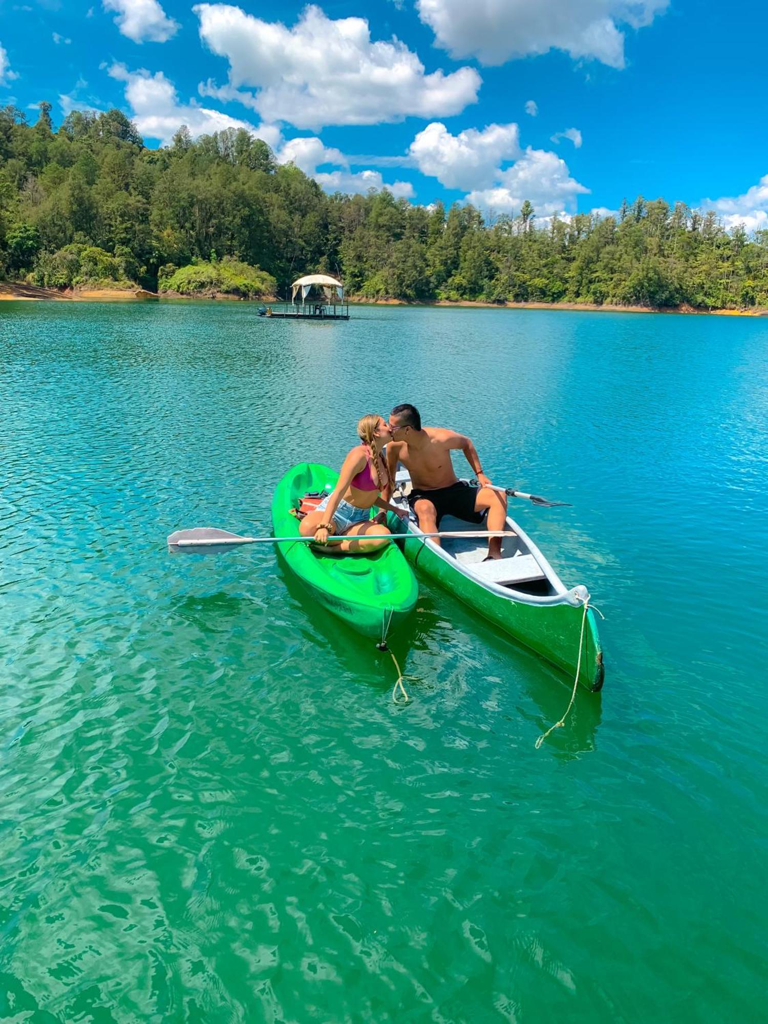 Levit Glamping - Hotel Guatape Penol (Adults Only) ภายนอก รูปภาพ